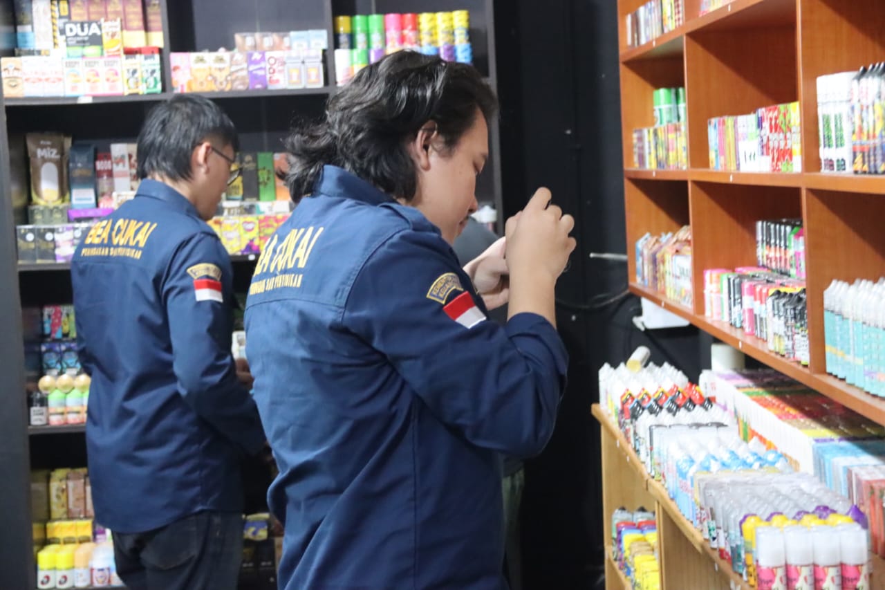 Pemprov. Kalteng Lakukan Pengawasan Cukai Rokok Elektrik di Kabupaten Barito Utara