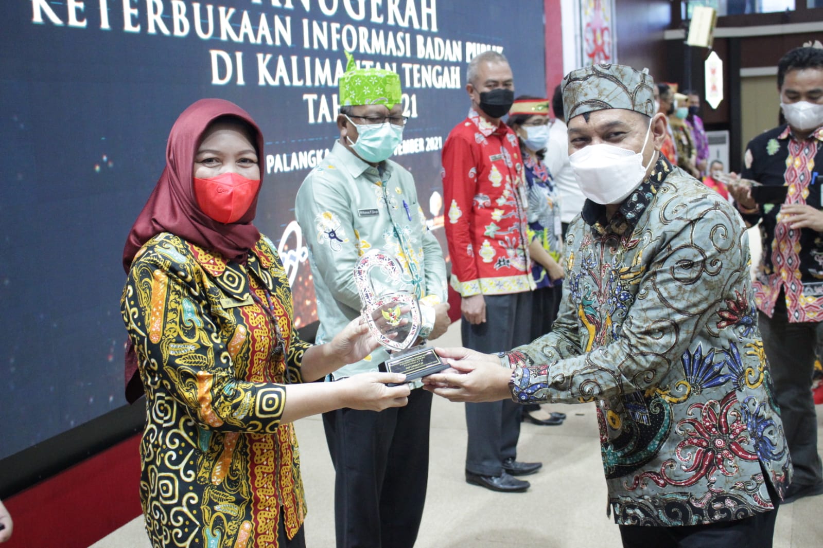 BPSDM Prov. Kalteng Raih Peringkat Kedua Badan Publik Informatif