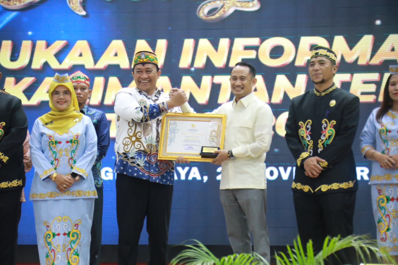 Anugerah Keterbukaan Informasi Publik 2025, Wagub Edy Pratowo Tegaskan Pentingnya Transparansi Publik