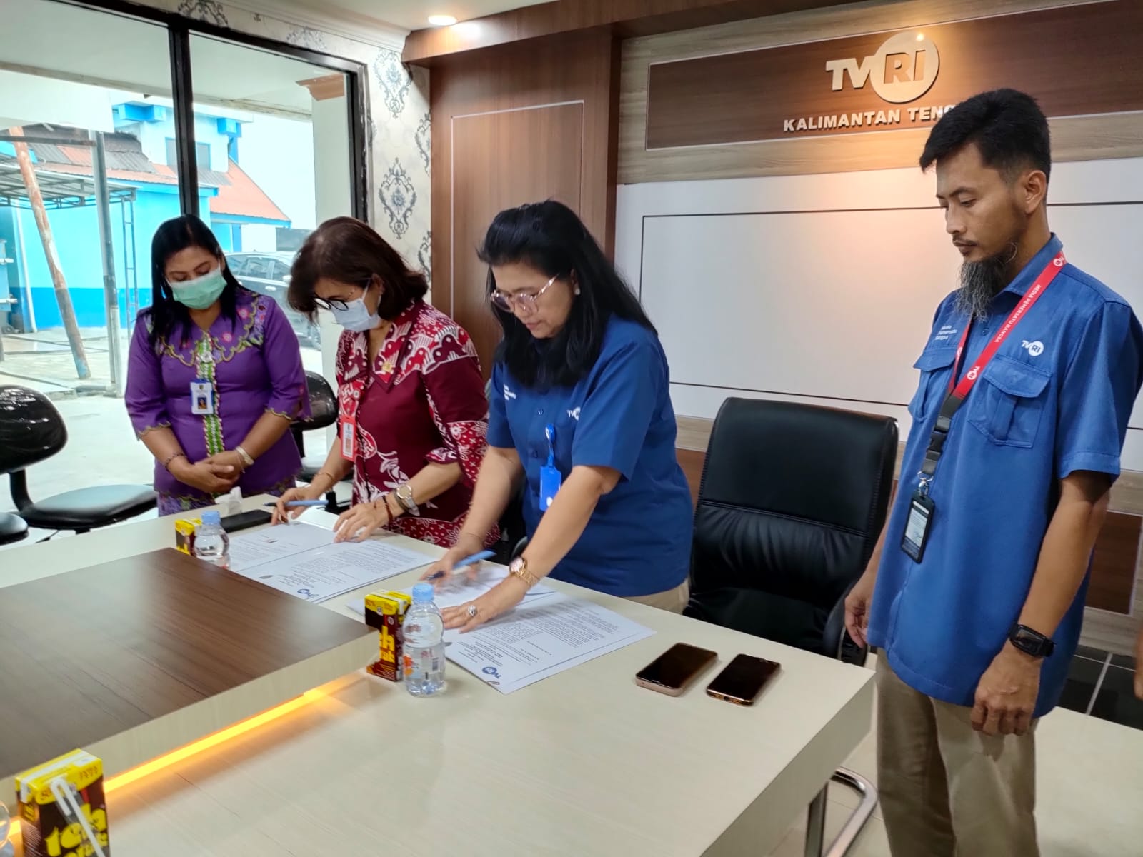 Dinas P3APPKB Prov. Kalteng Lakukan Penandatanganan Nota Kesepahaman dengan TVRI Kalteng