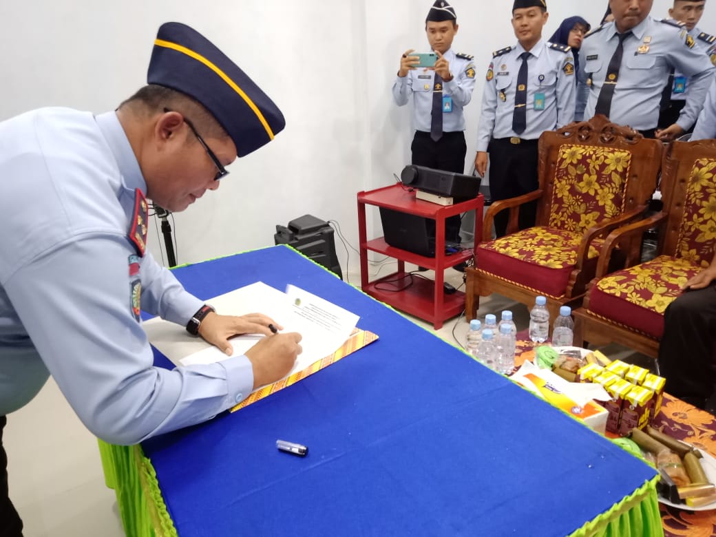 Berbeda Tempat, LPKA Palangka Raya dan Rutan Buntok  Deklarasi Bebas Narkoba dan Handphone