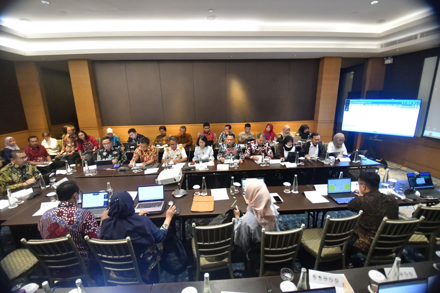 Kepala Bappedalitbang Prov. Kalteng Hadiri Rakortekrenbangnas 2024