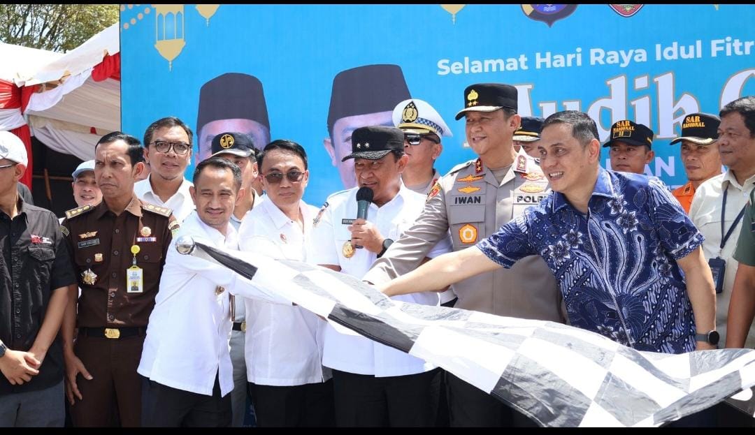 Kadis TPHP Prov. Kalteng Hadiri Pelepasan Angkutan Mudik Gratis, Dukung Terciptanya Ketertiban Berkendara Jelang Arus Mudik