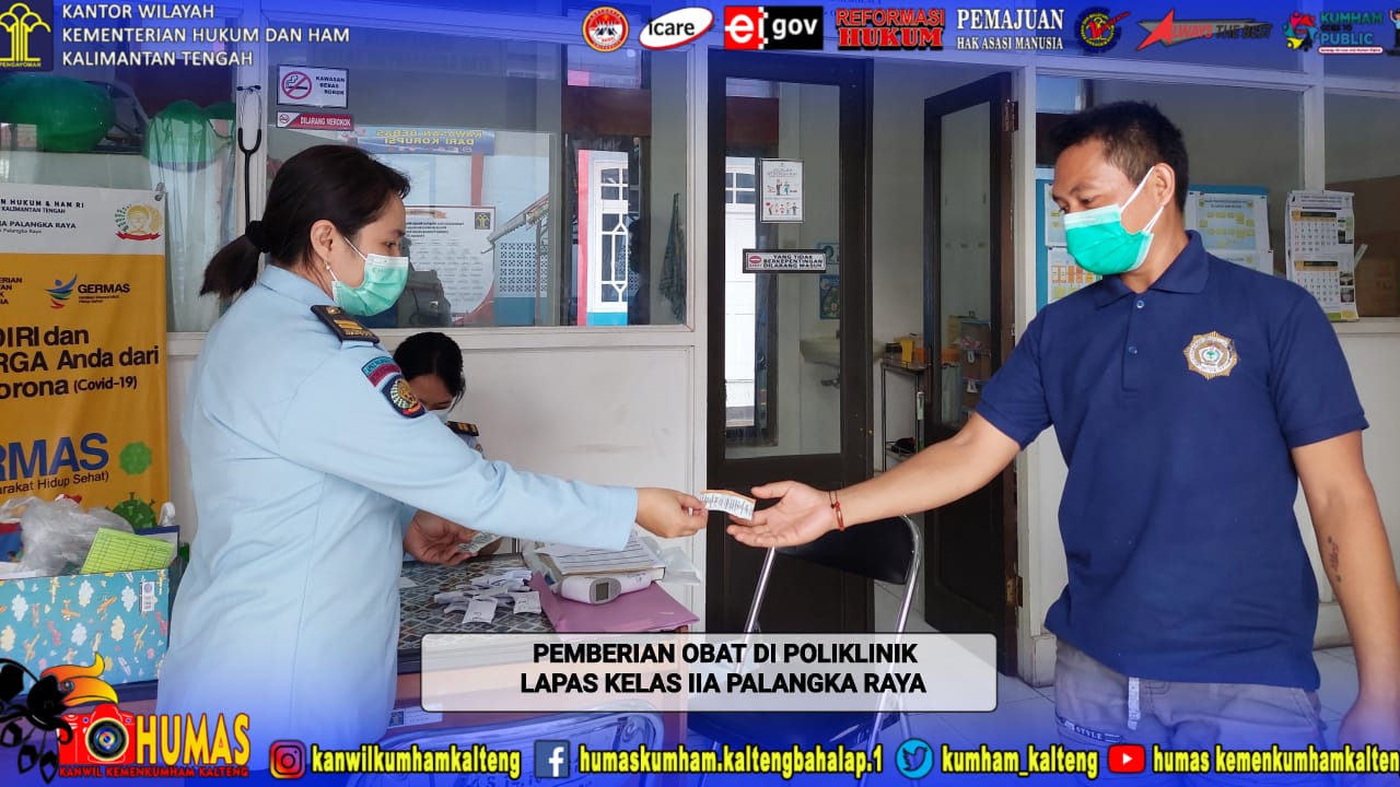 Pemberian Obat-Obatan kepada Warga Binaan Pemasyarakatan Palangka Raya