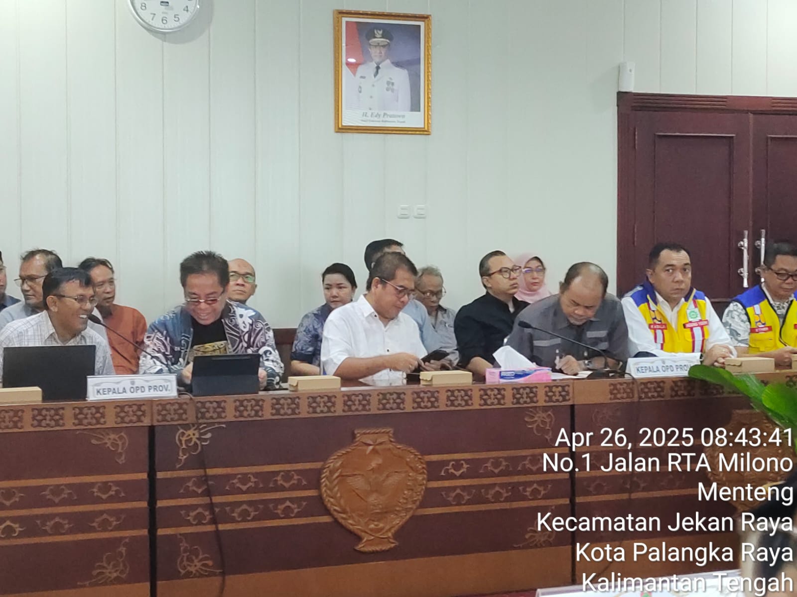 Plt Sekda Pimpin Rakor Percepatan Penanganan Darurat Banjir di Kalteng