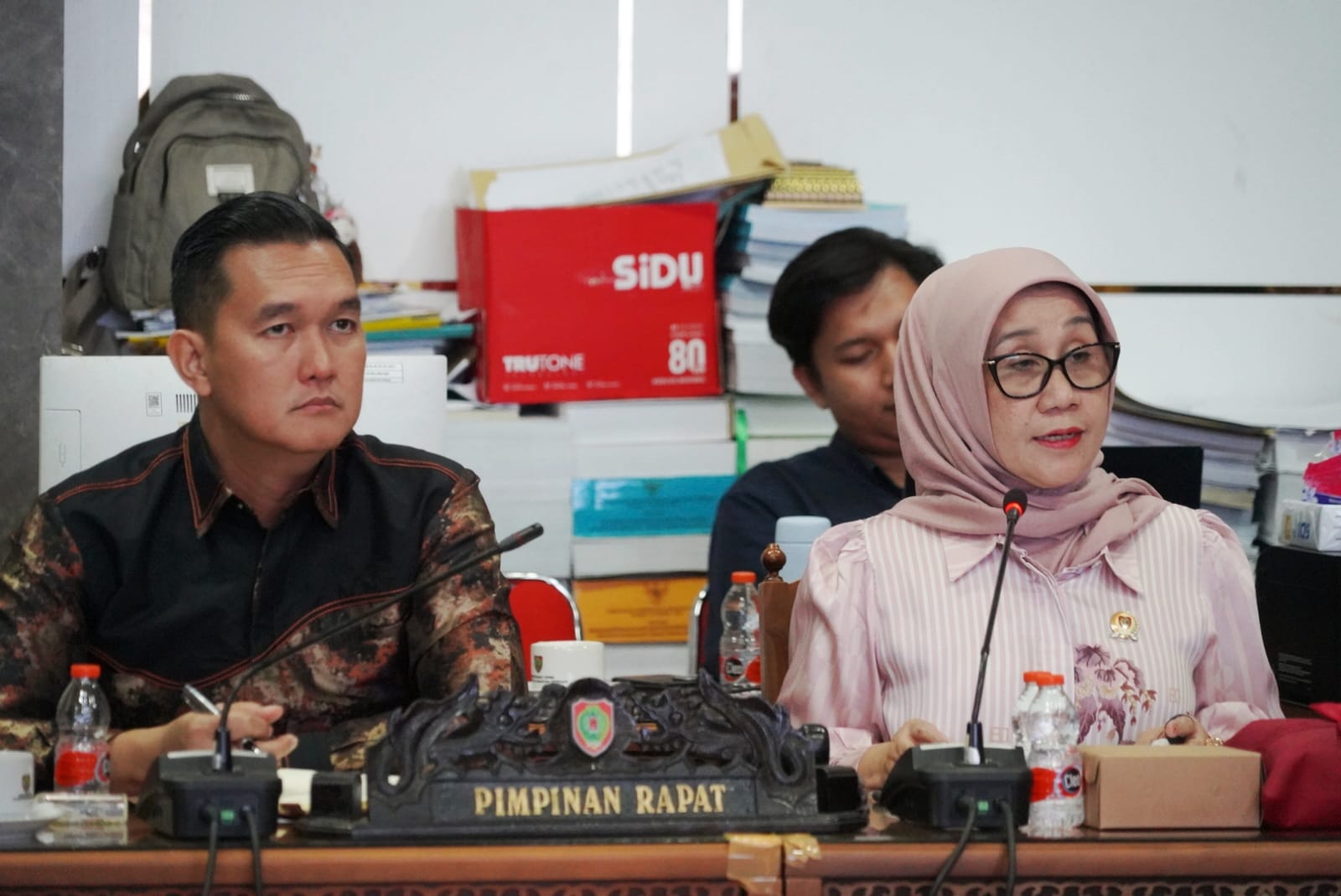 Pemprov Kalteng dan Pansus DPRD Perkuat Sinkronisasi Raperda Penanaman Modal dan PTSP