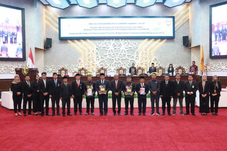Hadiah Istimewa Harjad ke 67 Kalteng, Pemprov Kalteng Raih Opini WTP ke 10 dari BPK RI