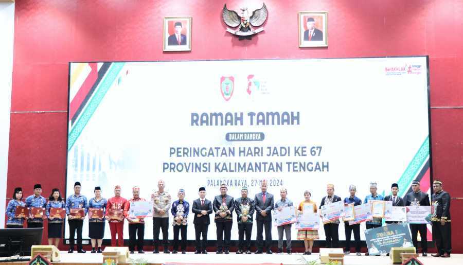 BKD Prov. Kalteng Selenggarakan Penyerahan Tanda Kehormatan Satyalancana Karya Satya