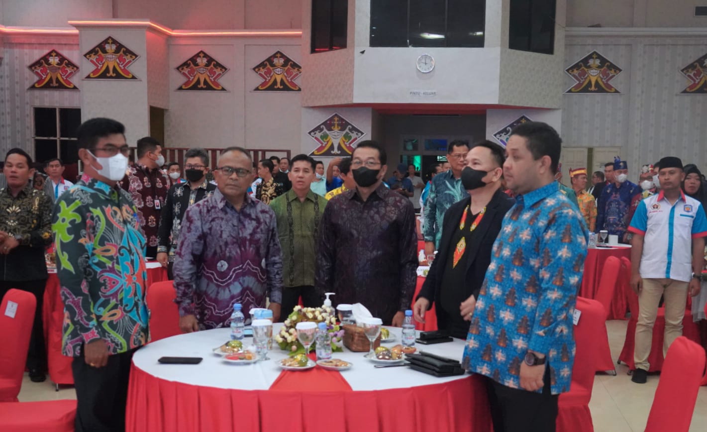 Mewakili Gubernur, Kadis Kominfosantik Kalteng Hadiri Malam Puncak Peringatan Hari Pers Nasional (HPN) Tingkat Prov. Kalteng Tahun 2022 di Puruk Cahu
