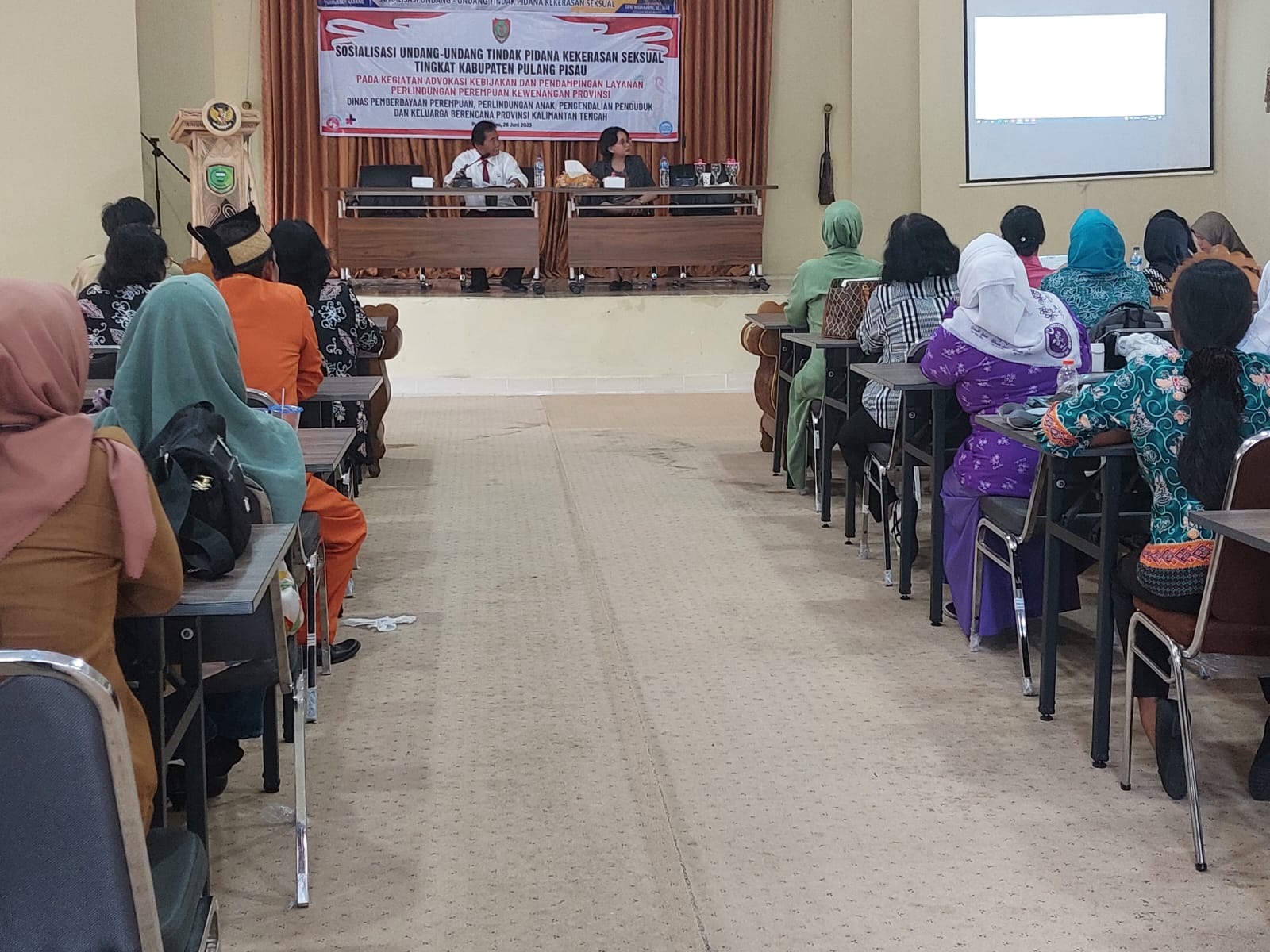 DP3APPKB Prov. Kalteng Gelar Sosialisasi UU No. 12 Tahun 2022 Tentang Tindak Pidana Kekerasan Seksual di Kabupaten Pulang Pisau