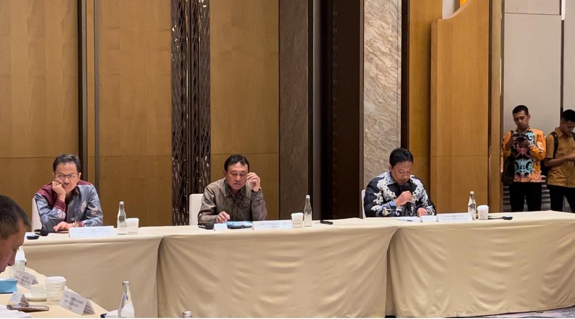 Hadiri Rakor Linsek , Wagub Edy Pratowo Optimis RTRWP Kalteng Akan Terwujud