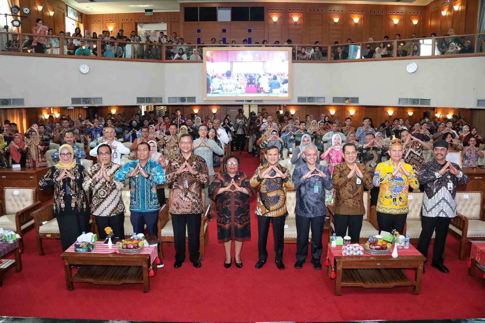 Kemendagri Raih Penghargaan Simpul Jaringan Terbaik Nasional 2025 dari ANRI