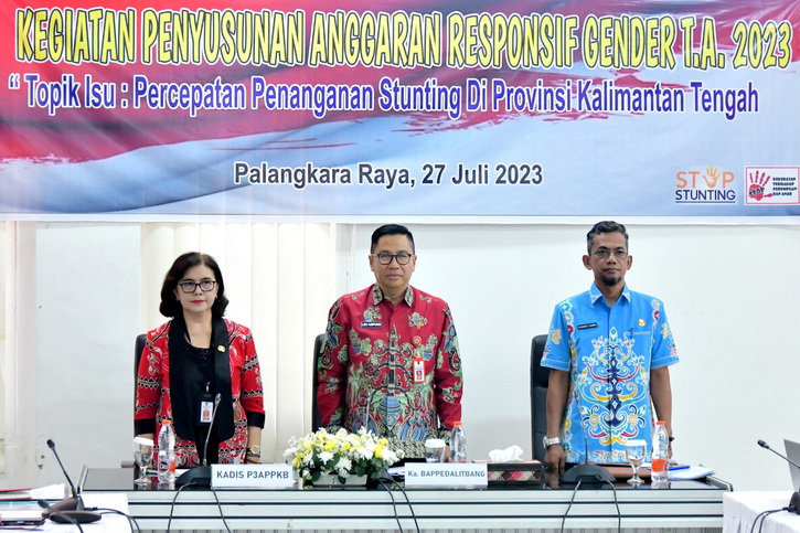 Kepala Bappedalitbang Prov. Kalteng Sampaikan Arah Kebijakan Percepatan Penanganan Stunting Di Prov. Kalteng