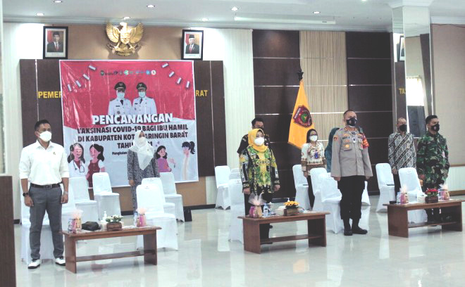 Pemkab Kobar Ikuti Pencanangan Vaksinasi Ibu Hamil Serentak se-Kalteng
