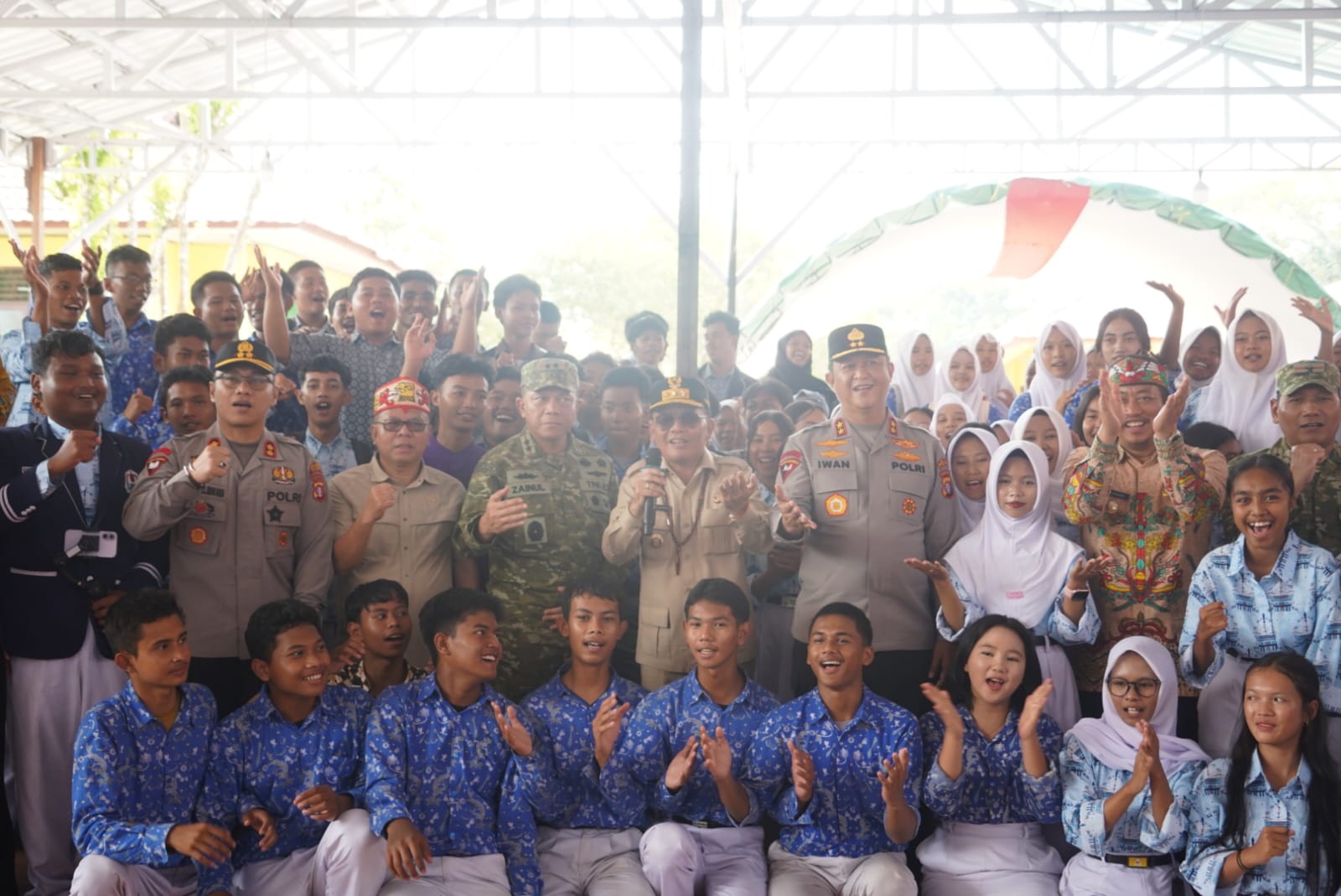 Kunjungi SMAN 1 Balai Riam, Gubernur Agustiar Sabran Dorong Peningkatan Kualitas Pendidikan
