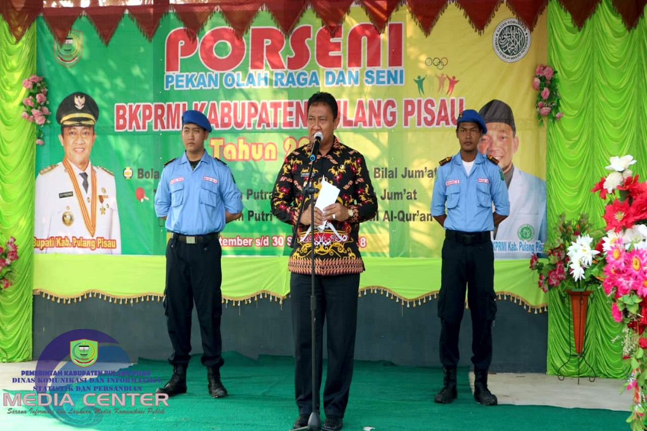 Bupati Pulang Pisau Membuka Secara Resmi Acara PORSENI