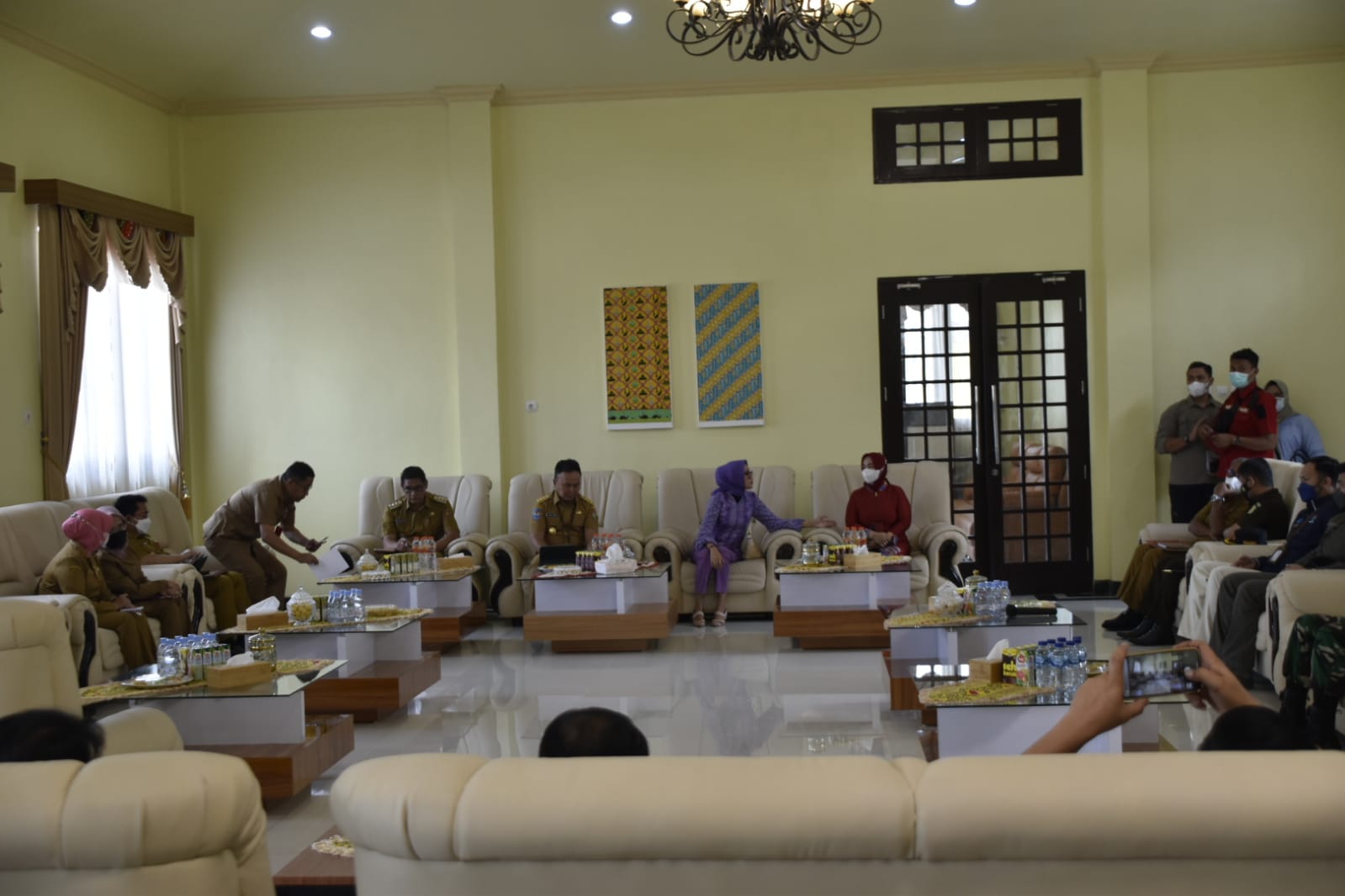 Gubernur Sugianto Sabran Ajak Stakeholders Terkait Kerja Gotong Royong Dalam Menekan Angka Inflasi di Kalteng
