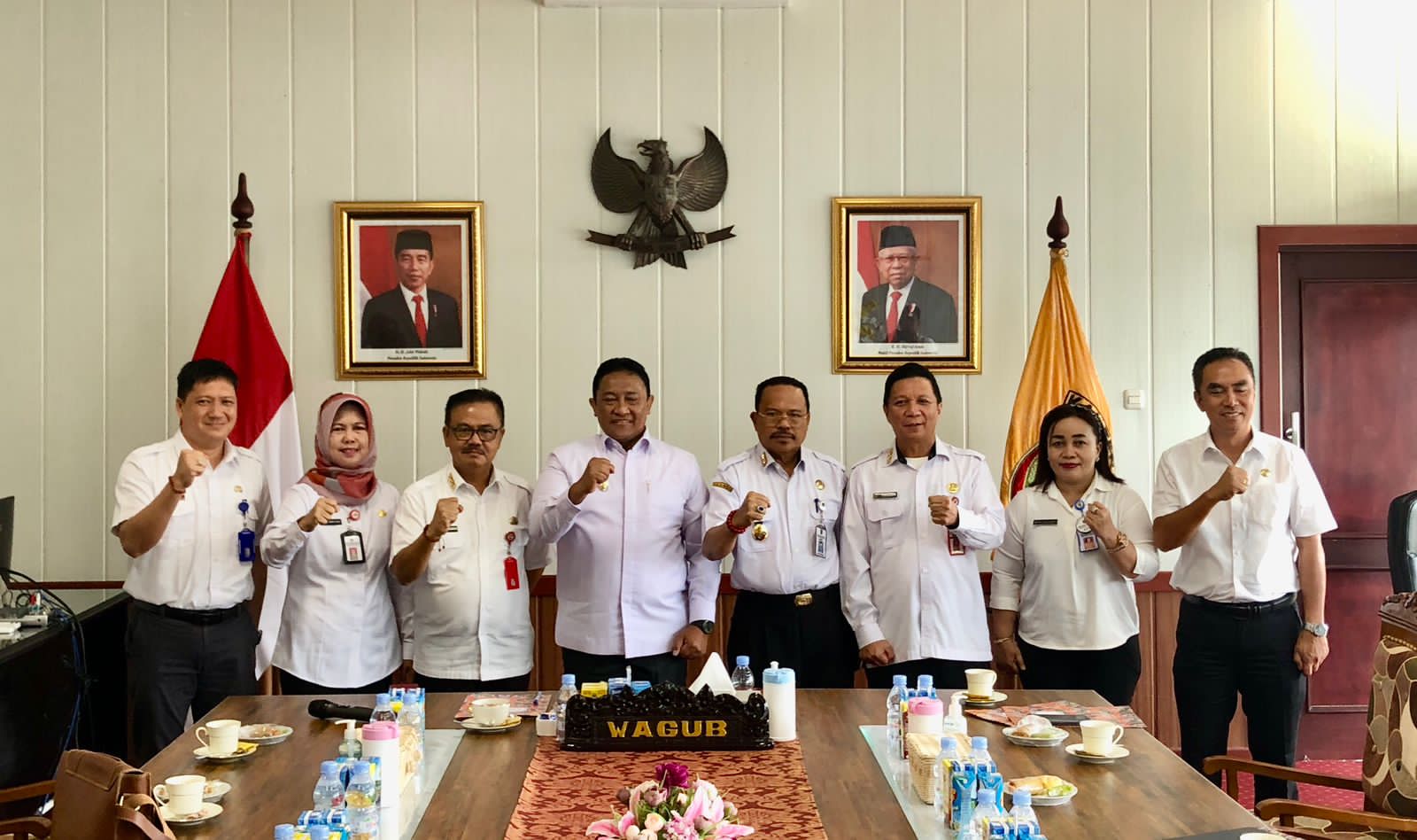 Wagub Edy Pratowo Serahkan Surat Pelaksana Harian Beberapa Perangkat Daerah Lingkup Pemprov Kalteng