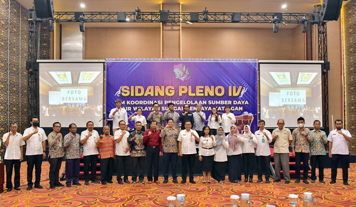 Kepala Bappedalitbang Buka Rapat Komisi dan Sidang Pleno IV TKPSDA Wilayah Sungai Mentaya-Katingan Tahun 2023