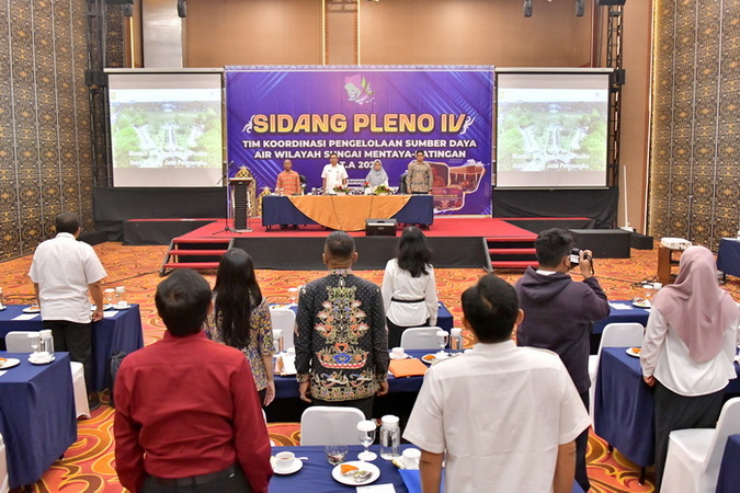 Kepala Bappedalitbang Buka Rapat Komisi dan Sidang Pleno IV TKPSDA Wilayah Sungai Mentaya-Katingan Tahun 2023