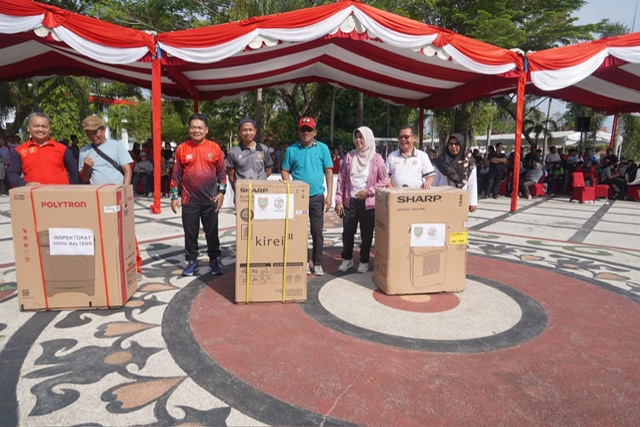 Gelar Senam Pagi Bersama, Pemprov Kalteng Beri Peluang bagi UMKM Memasarkan Produknya