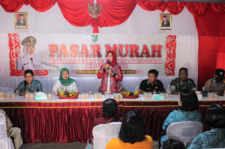 Pj. Bupati Barito Selatan Buka Kegiatan Pasar Murah di Desa Sababilah