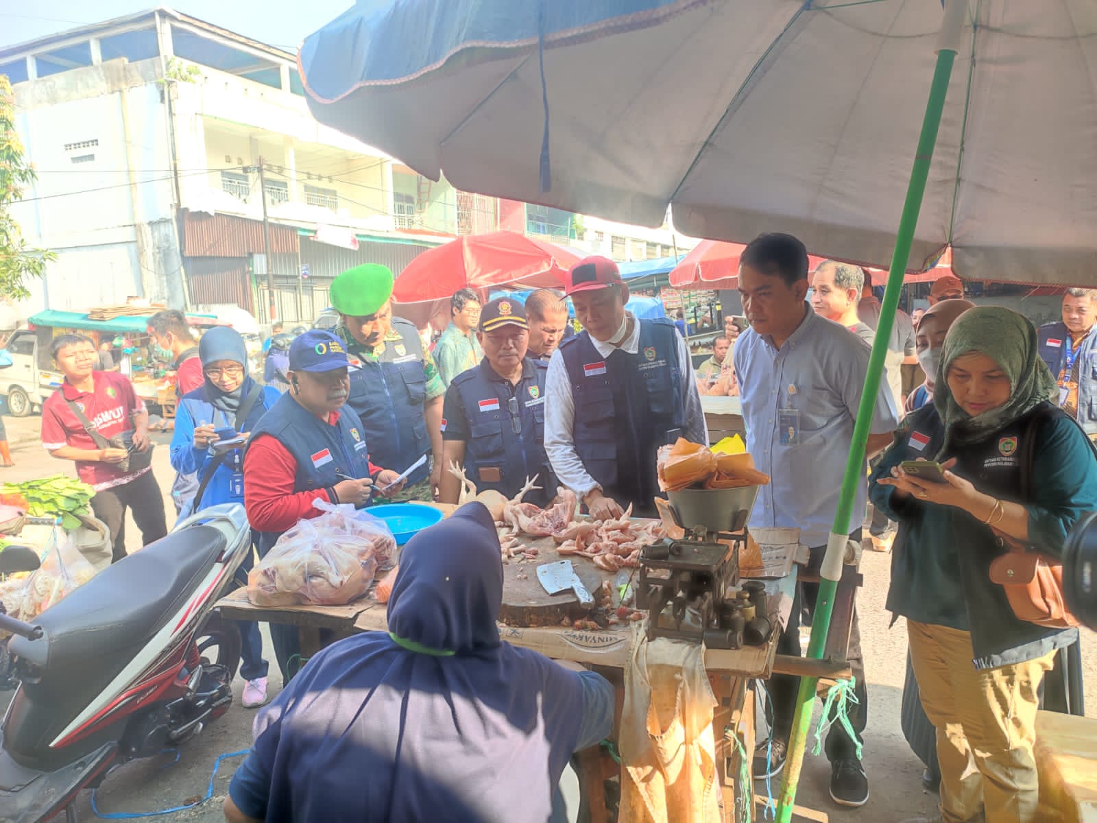 Sahli Gubernur Yuas Elko Pimpin Pemantauan, Stok, Pasokan dan Harga Pangan di Kota Palangka Raya