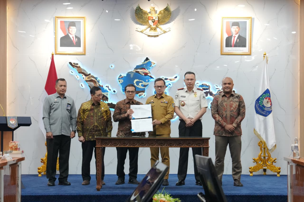 Pemerintah Paraf DIM RUU Adminduk, Wamendagri Bima Arya Tekankan Penguatan NIK sebagai Identitas Tunggal