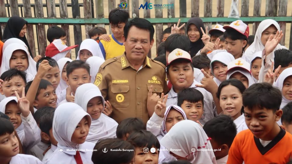 Kunjungi Tumbang Manjul, Bupati Seruyan Ikuti Pemeriksaan Kesehatan Gratis