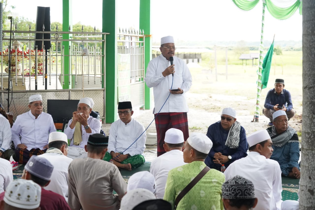 Sekda Nuryakin Hadiri Haul Akbar Syekh KH. Muhammad Qurthobi Bin Khalid Khalifah Thoriqad Junaidi Al Bagdadi Kalimantan Ke-20