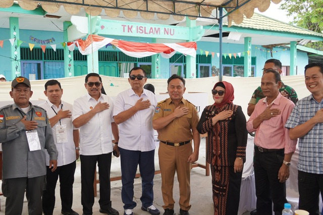 Gubernur Kalteng Bersama Unsur Forkopimda Lakukan Pemantauan Pemungutan Suara di TPS