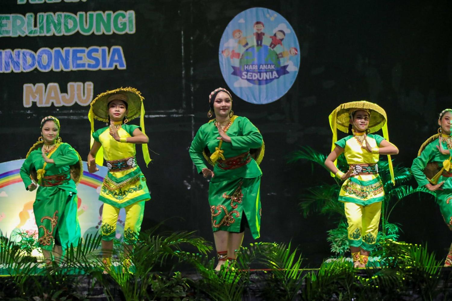 Pemprov Kalteng Dorong Kreativitas dan Hak Anak Lewat Gelar Seni Budaya Hari Anak Se-Dunia 2025