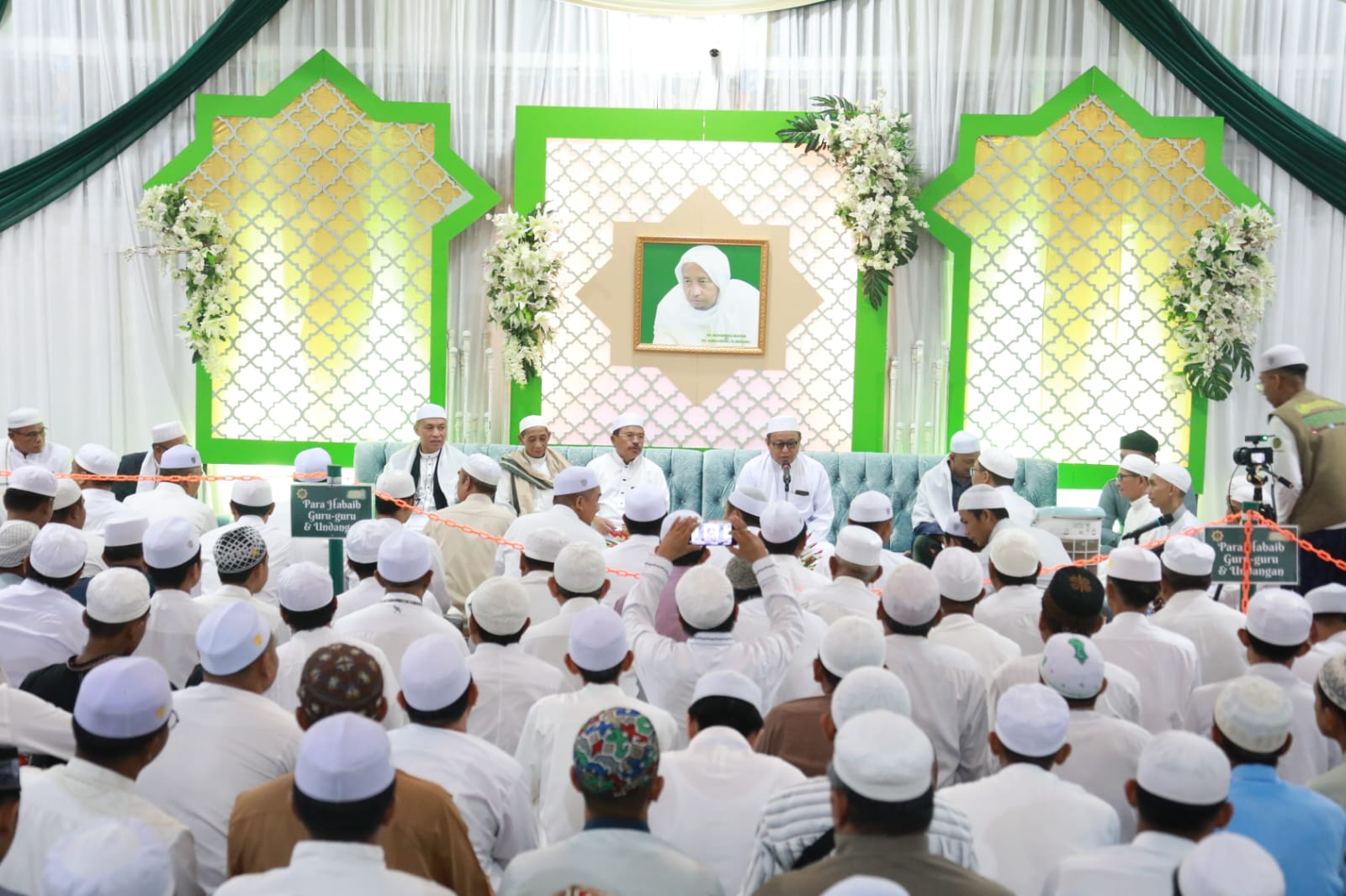 Sekda Nuryakin Hadiri Haul Kedua Guru KH. Muhammad Muhsin Bin KH. Jamaluddin Al Banjari