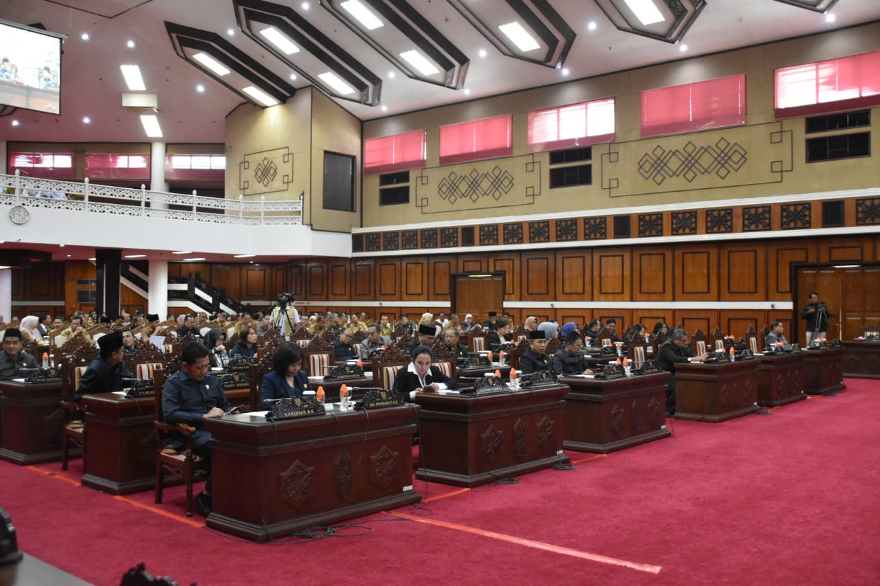 Bapemperda DPRD Kalteng Tanggapi Masukan Dari Gubernur Kalteng
