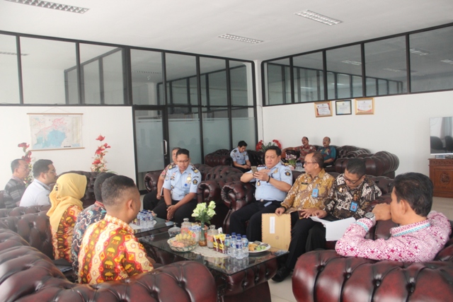 Kakanwil Kemenkumham Kalteng Terima Tim Delegasi Pemda Kobar