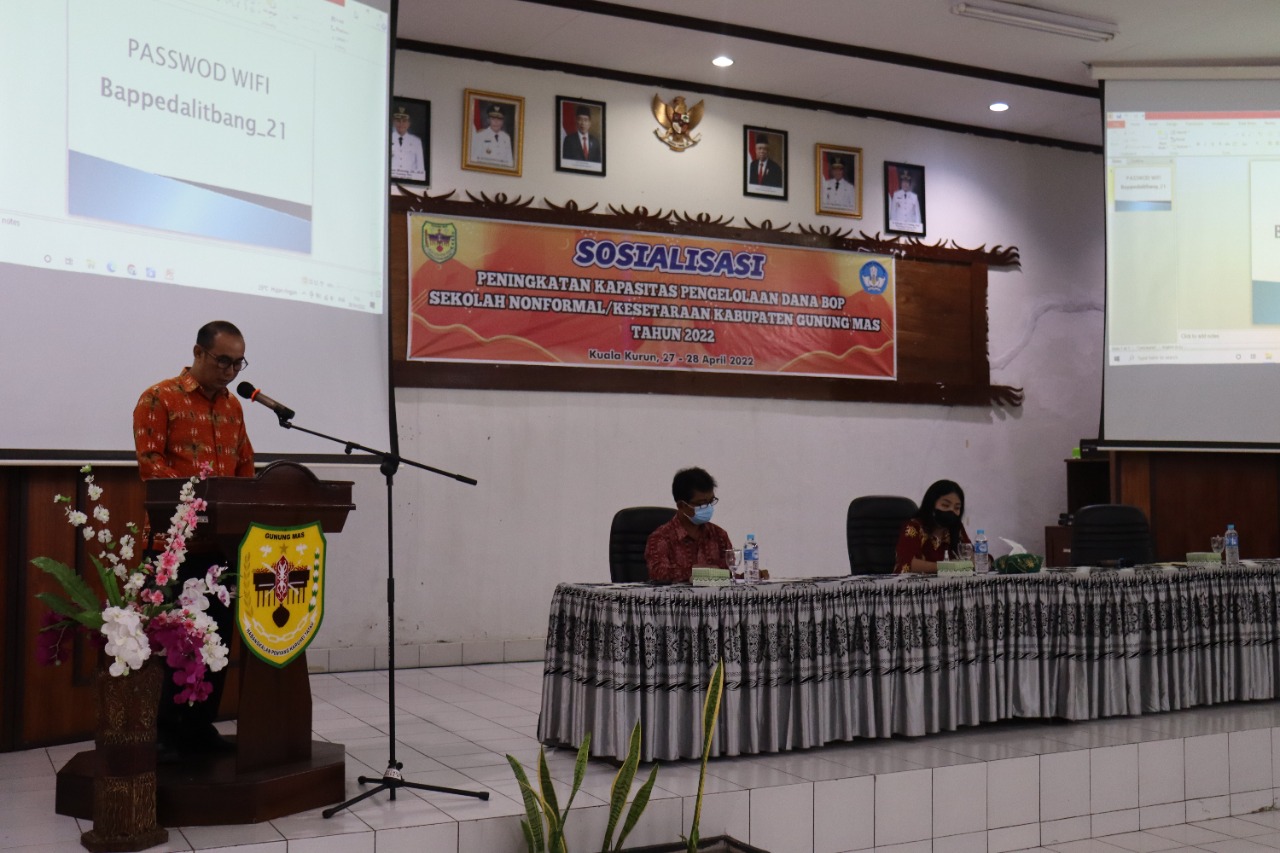 Disdikpora Gumas Minta Pengelola PKBM Laporkan Dapodik dengan Jujur dan Teliti