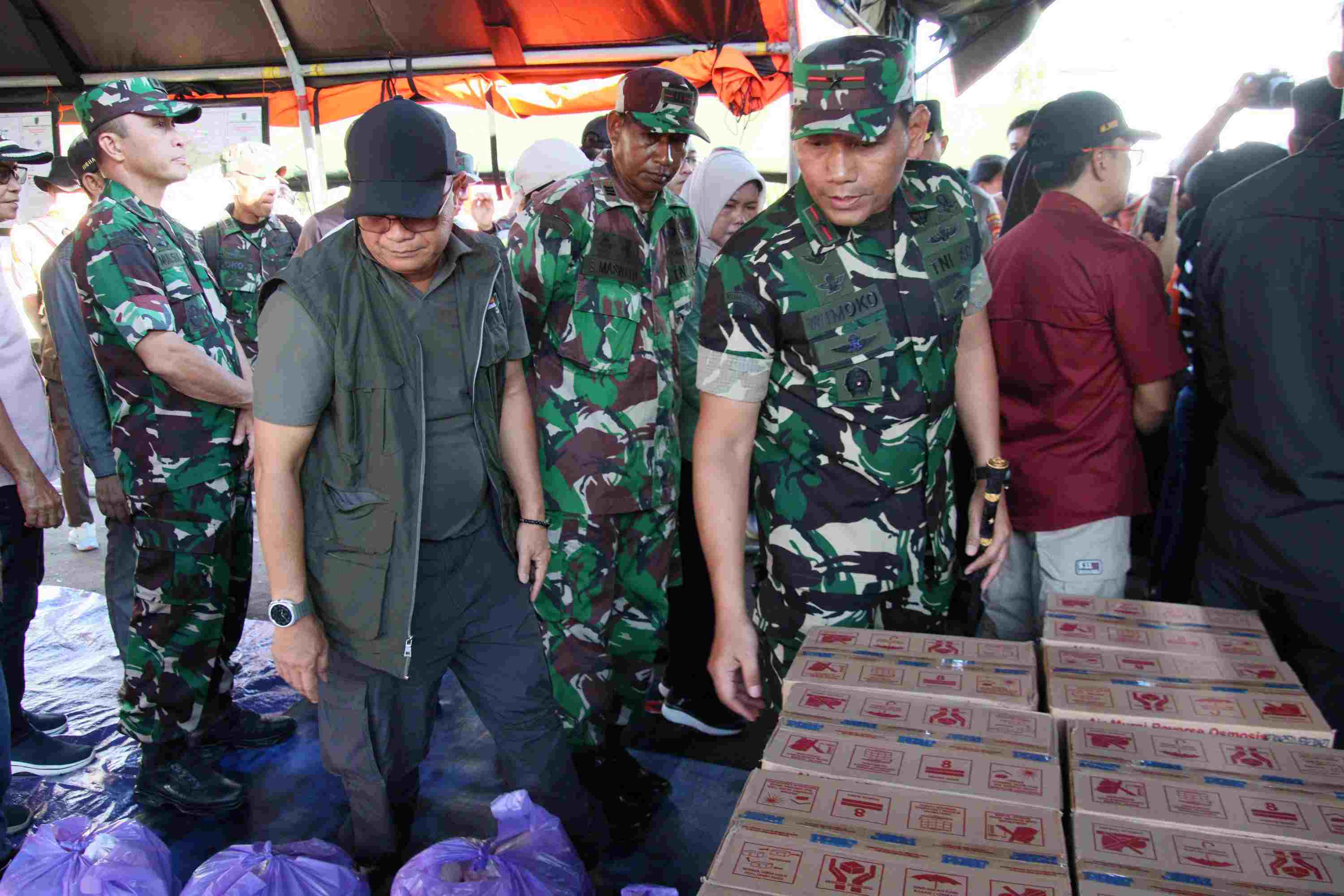 Kadis PMD Prov. Kalteng Dampingi Gubernur Tinjau Desa Terdampak Banjir di Barsel, Siap Dukung Proses Penanggulangan Banjir