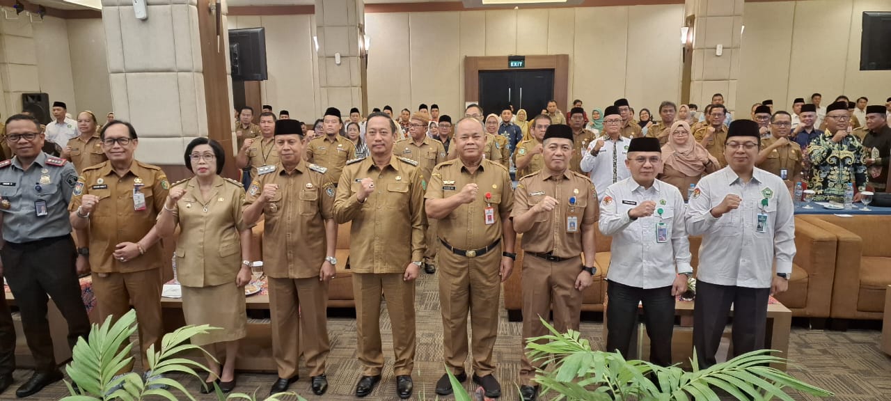 Plh Asisten Pemkesra Maskur Buka Rakor Persiapan Pemberangkatan Jemaah Calon Haji Kalteng Tahun 1446 H/2025 M
