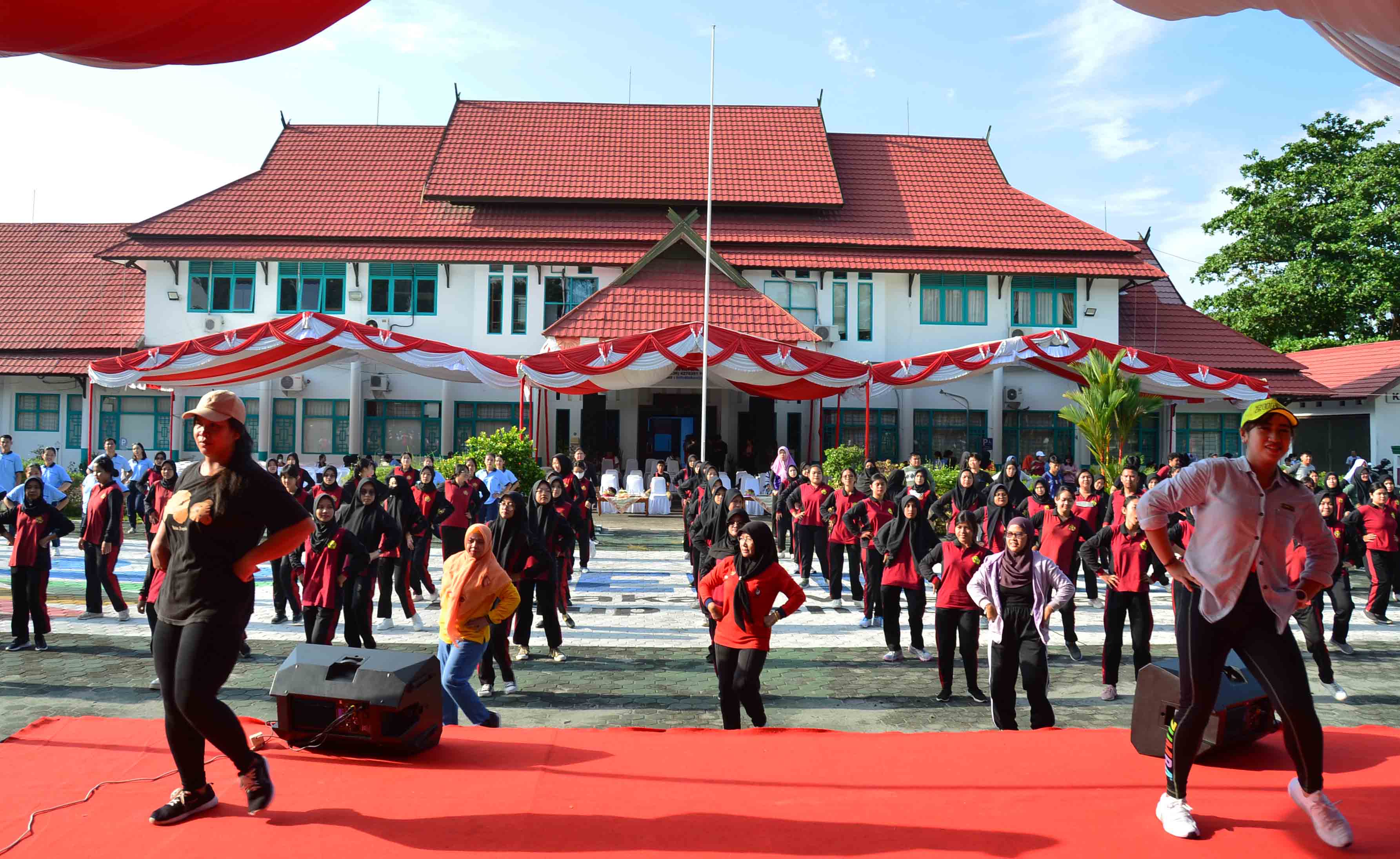 Implementasi GERMAS, Dinkes Prov. Kalteng Gelar Penggerakan Massa Melalui Aktivitas Fisik, Pengukuran Kebugaran Jasmani, dan Skrining Kesehatan Jiwa