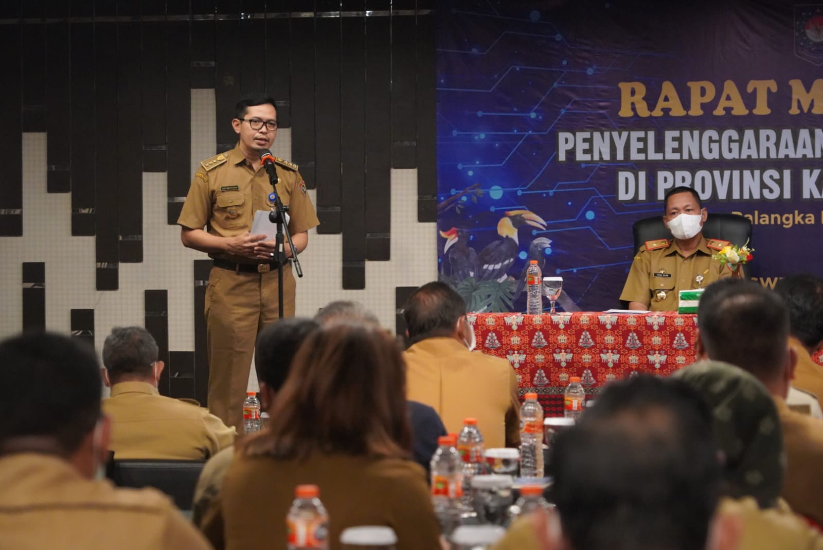 Sahli Gubernur Bidang Ekonomi Keuangan dan Pembangunan Yuas Elko Buka Rapat Monitoring Penyelenggaraan Standar Pelayanan Minimal (SPM) Kab/Kota se-Kalteng