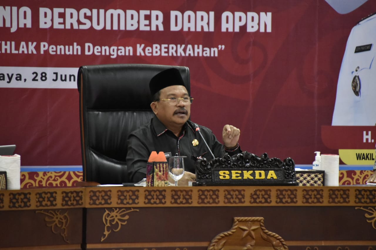 Sekretaris Daerah Prov. Kalteng Nuryakin Buka FGD Optimalisasi Pendapatan dan Belanja yang Berkualitas di Kalteng