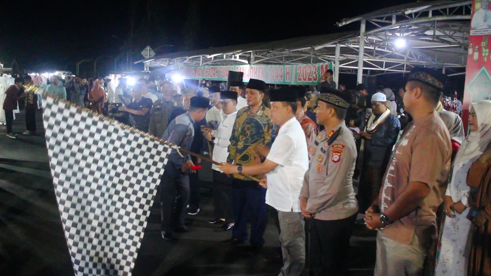 Pj. Bupati Barito Selatan Lepas Pawai Takbir Iduladha 1444 H/2023