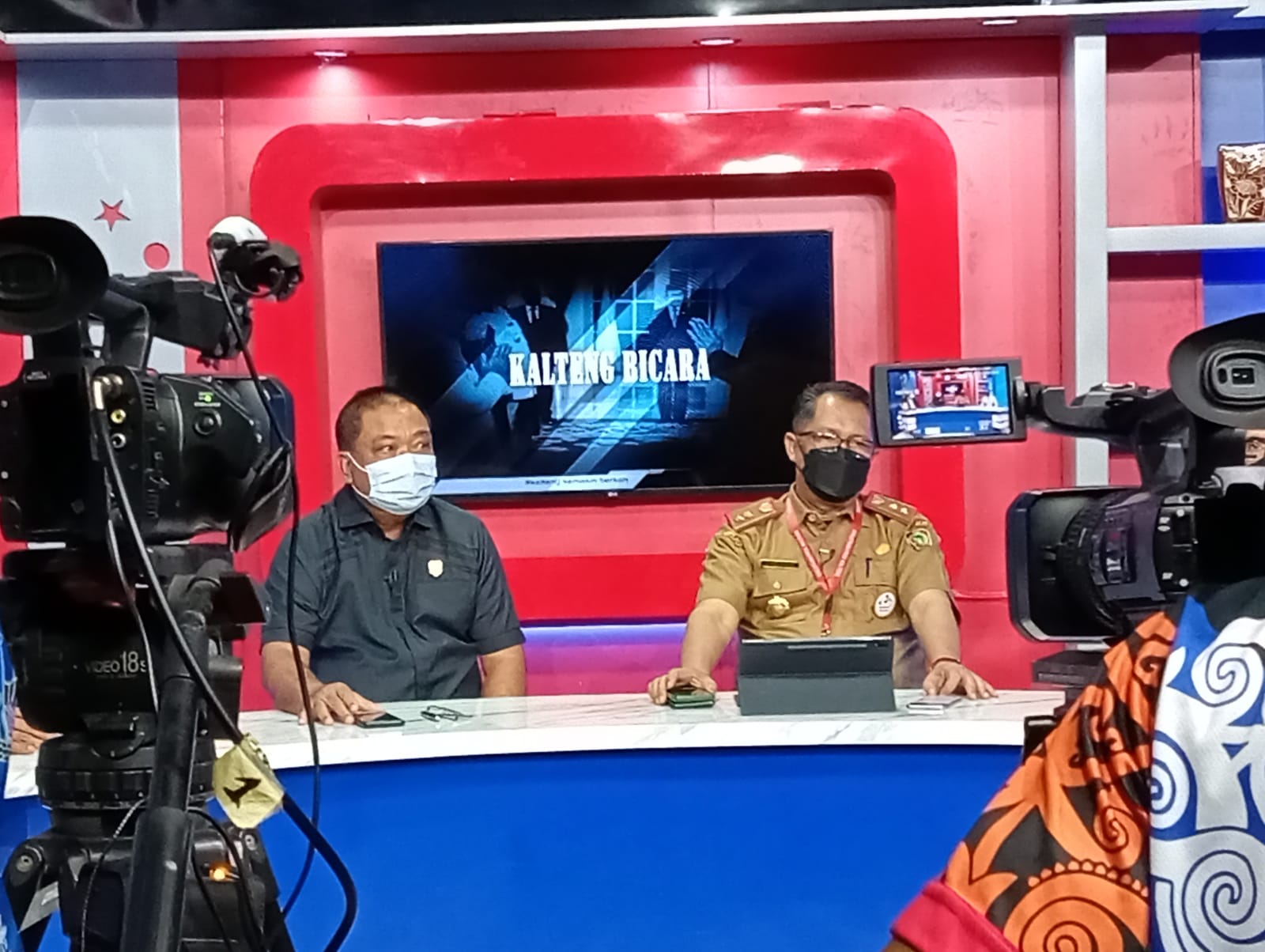 Jadi Narasumber Program Kalteng Bicara, Kadislutkan Prov. Kalteng Sampaikan Potensi Shrimp Estate Kalteng Berkah