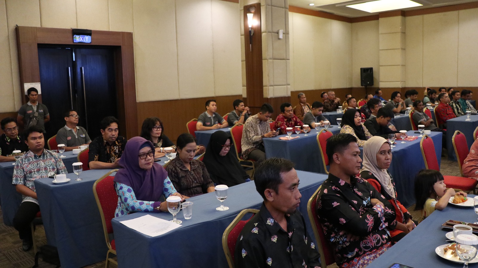 Disdik Gelar Sosialisasi dan Rakor Pelaksanaan Dana Alokasi Khusus Fisik SMK Prov. Kalteng