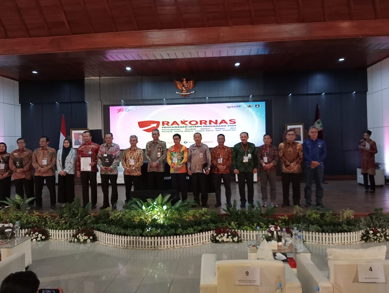 Inspektur Provinsi Kalteng Menjadi Narasumber Pada Rakornas Pengawasan Intern P3DN dan Produk UMKK
