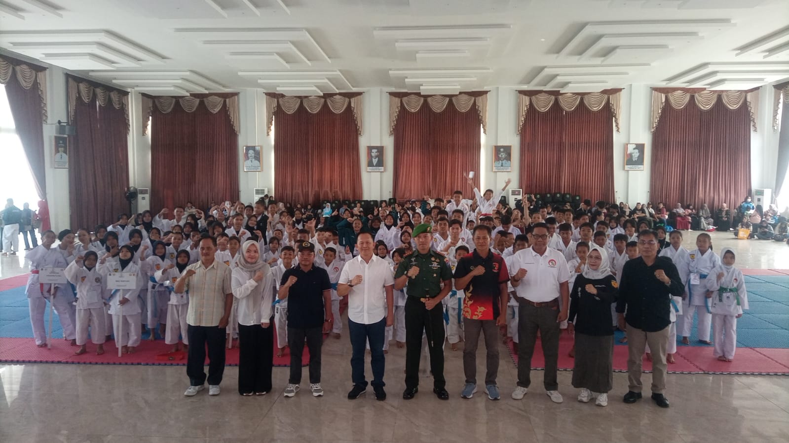 Staf Ahli Bupati Kapuas Hadiri Festival Karate Piala Dandim 1011/KLK Ke-VIII