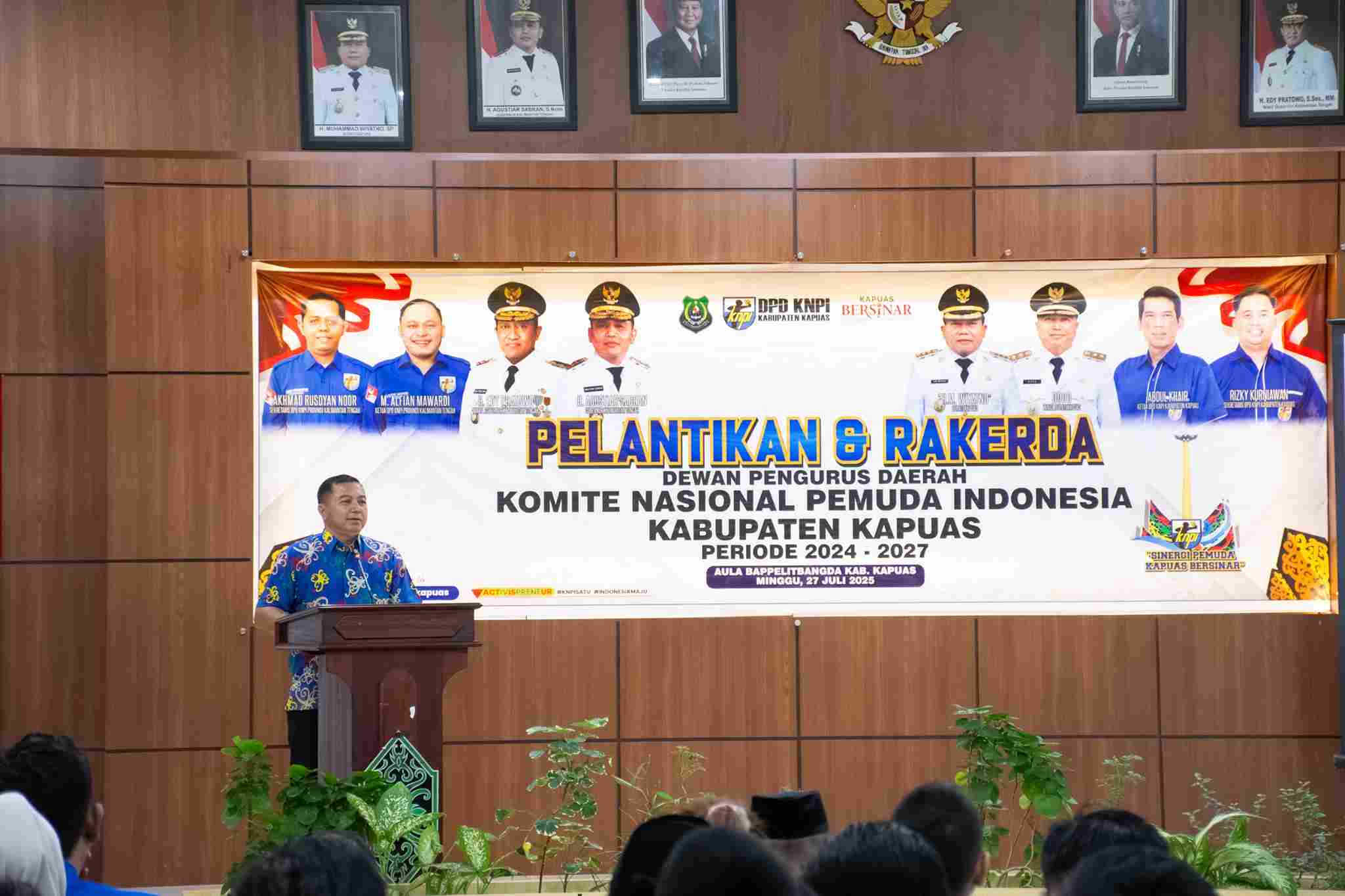 Wakil Bupati Kapuas Hadiri Pelantikan Pengurus KNPI 2025–2028, Sampaikan Pesan Kepemudaan dari Bupati Kapuas