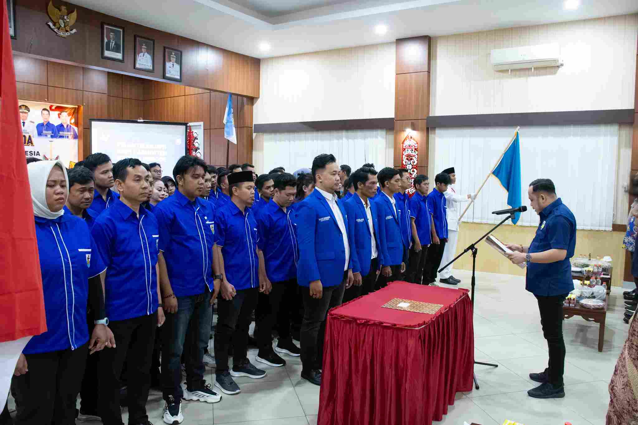 Wakil Bupati Kapuas Hadiri Pelantikan Pengurus KNPI 2025–2028, Sampaikan Pesan Kepemudaan dari Bupati Kapuas