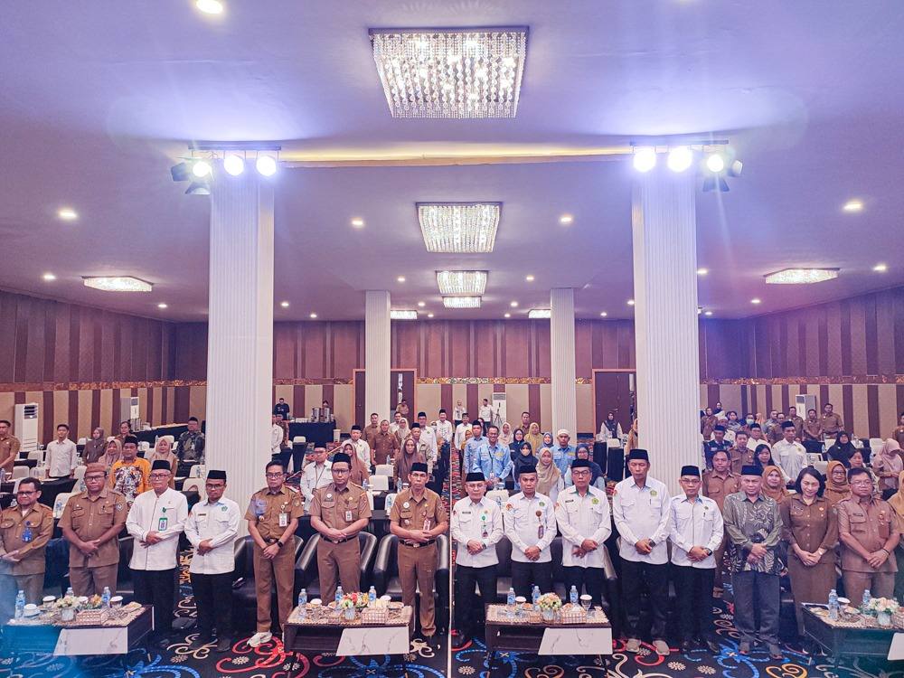 Rapat Evaluasi Haji 2025: Pemprov Kalteng Komitmen Wujudkan Pelayanan Amanah dan Bermartabat
