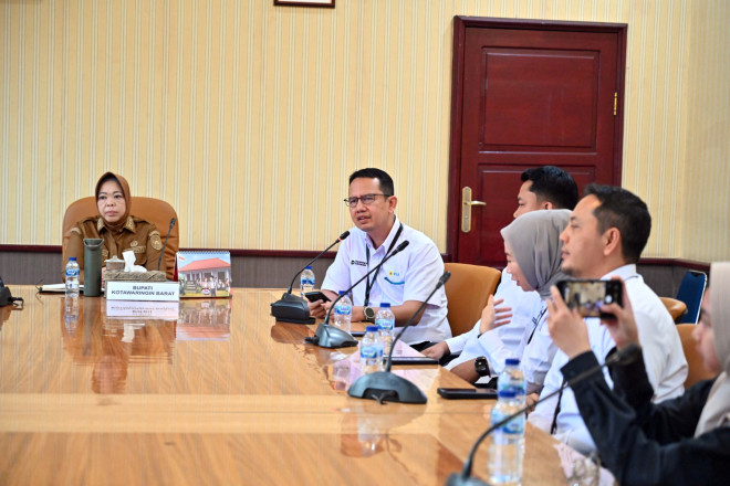 Bupati Kobar Koordinasi dengan PLN Bahas Pemadaman Listrik Bergilir